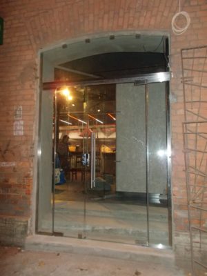 Стеклянные двери-05