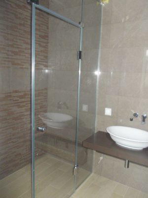 Стеклянные двери для сауны-04