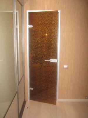 Стеклянные двери в коробке-05