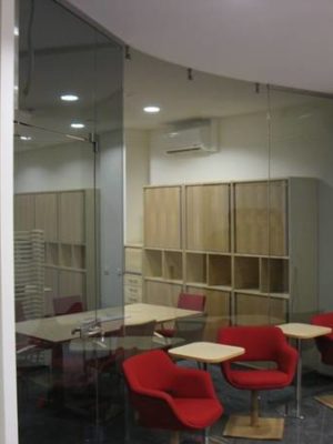 Стеклянные перегородки -05