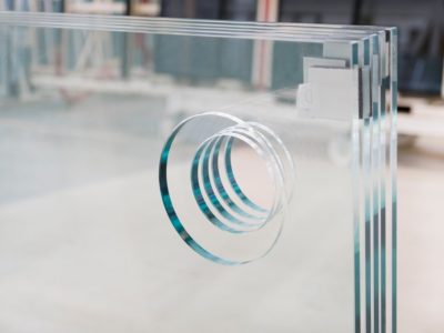 сверление отверстий в стекле