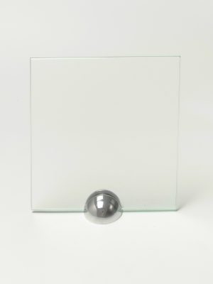 001_Стекло полированное листовое М1 бесцветное 3 мм