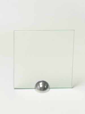 004_Стекло полированное листовое М1 бесцветное 4 мм