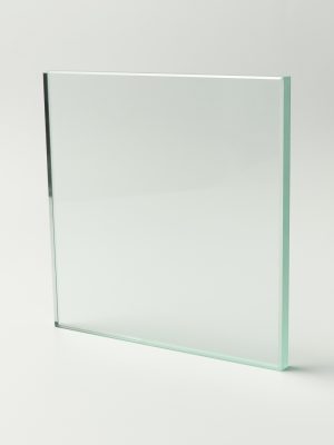 DSC06106_Стекло полированное листовое М1 бесцветное 10 мм