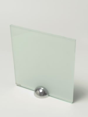 DSC06344_Стекло полированное листовое М1_5 мм_с матовой пленкой STM70WPS