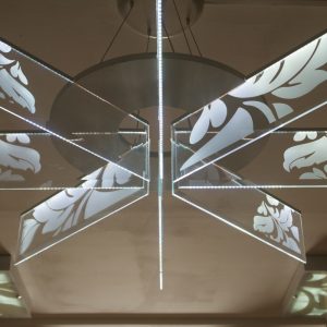 002_Люстра из закаленного стекла с пескоструйным рисунком