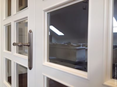 009_Стекло с двухсторонним фацетом расстекловка в двери