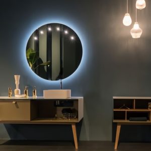 010_Зеркало в гостинную с подсветкой и пескоструйным рисунком со стороны амальгамы лента RGB