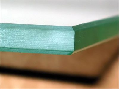 011_Шлифованная прямолинейная кромка