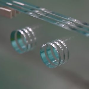 012_Отверстия с полированной кромкой НЕ ДЕЛАЕМ