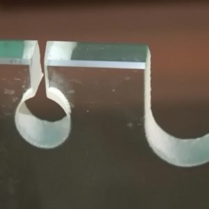 013_Вырезы в краевой зоне через отверстия